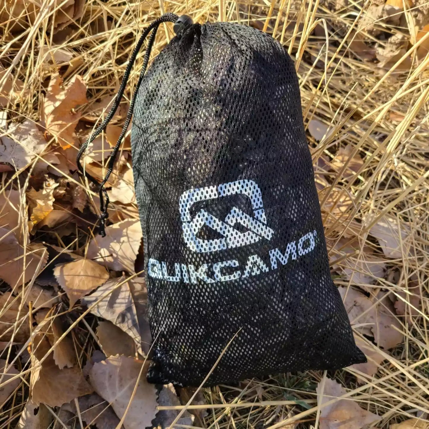 Small/Medium - Fits 5’4” to 5’11” | ~100-180 lbs Large/XL - Fits 5’7” to 6’2” | ~120-250 lbs XXL/XXXL- Fits 5'11" to 6'11" | ~190-375 lbsQuikCamoThe Fowl Depot3D Camo Leafy Suits and Tops