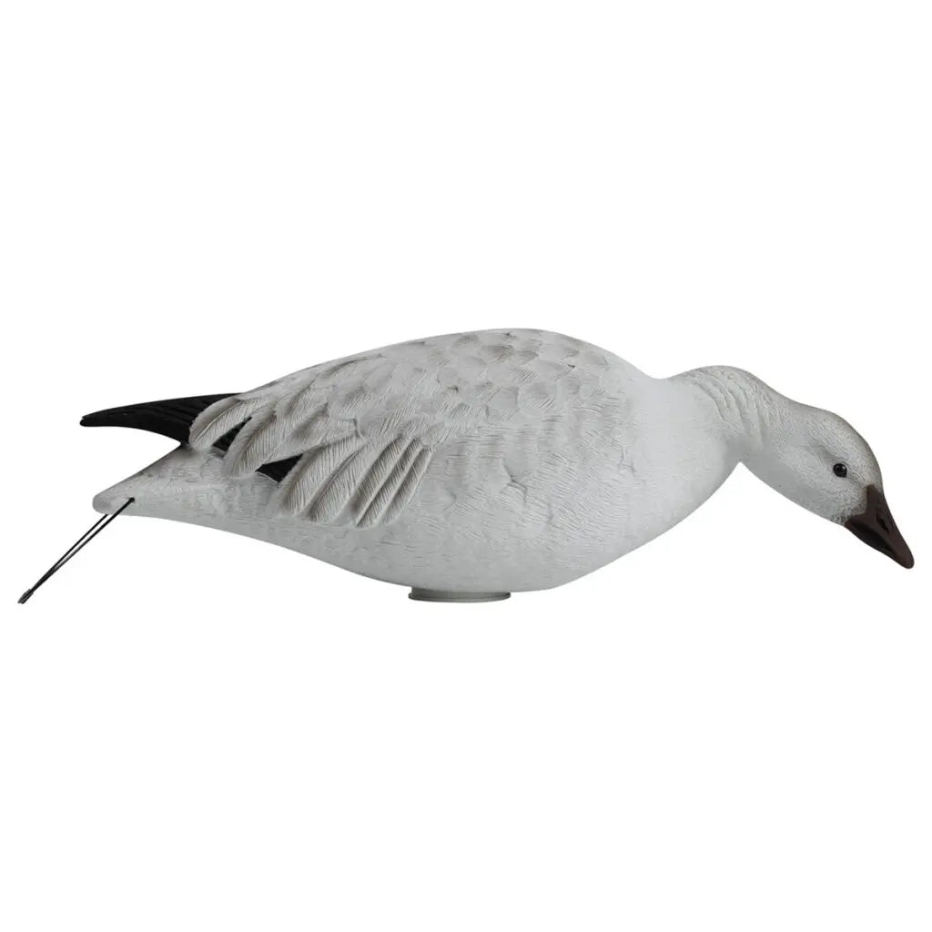 Every detail, feature, and function of Hardcore’s Rugged Series Full Body Snow and Blue goose decoys will change the way you snow goose hunt: forever. Three unique anatomically correct one-piece poses, aligned with Hardcore’s FowlFlex™ Technology create a