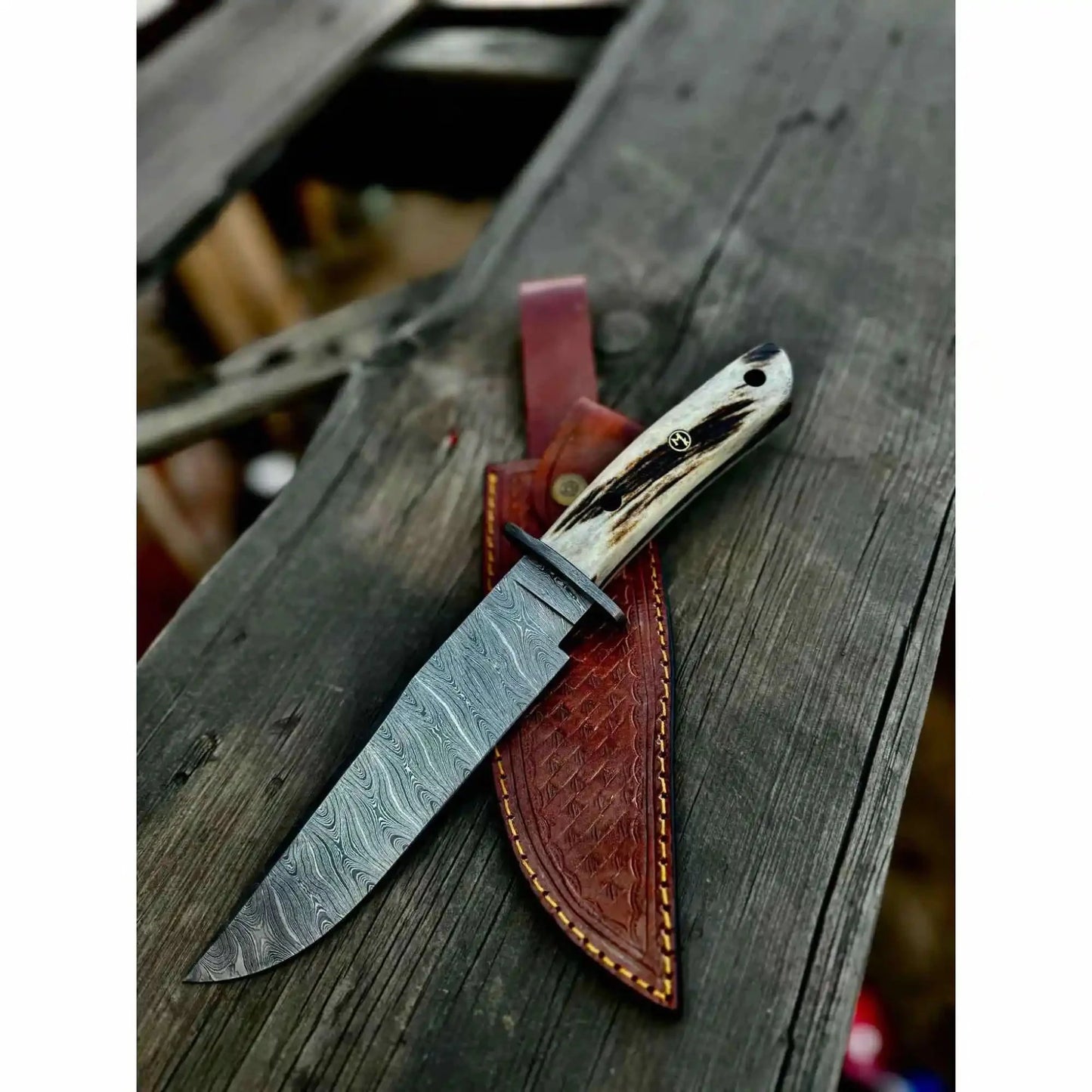 Clip Point Bowie Knife, Hand Forged Damascus Steel Blade, Antler Handle, Classic American Bowie with Leather Sheath