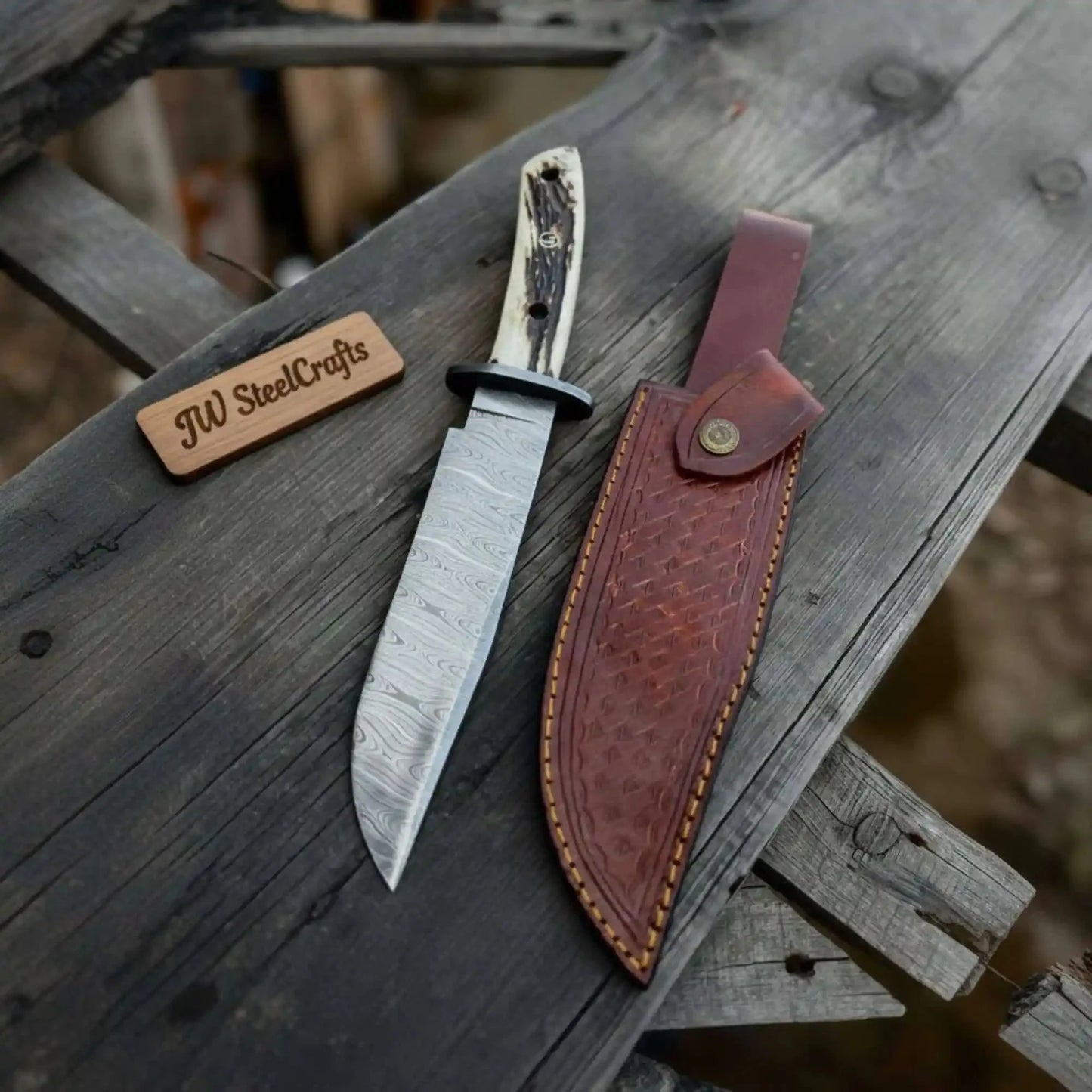 Clip Point Bowie Knife, Hand Forged Damascus Steel Blade, Antler Handle, Classic American Bowie with Leather Sheath