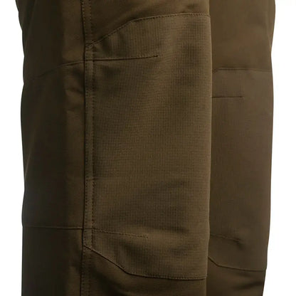 Discover Hardcore's Lightweight Field Pants, designed for outdoor enthusiasts with a tailored fit for comfort and high activity. | Lightweight Field Pant