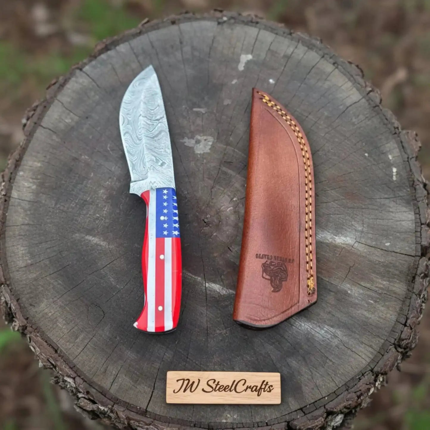 USA Handle Outdoor Knife – Handcrafted Damascus Steel Blade | Leather Sheath | JW SteelCrafts